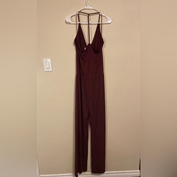 Cynthia Rowley T-Back Wide Leg Jumpsuit in Burgundy - Size M - Picture 3 of 4